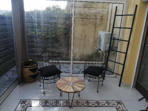 Cosy Bas de Villa, proche de Cannes - Maison 2 Chambres - 11