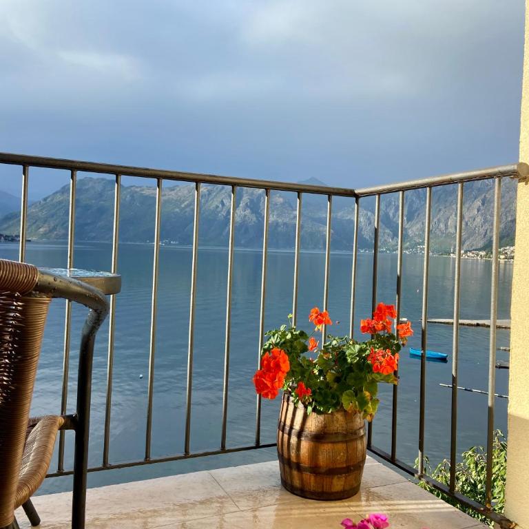 Apartment Ivanišević 2 - Duplex Three-Bedroom Apartment with Balcony and Sea View - 27
