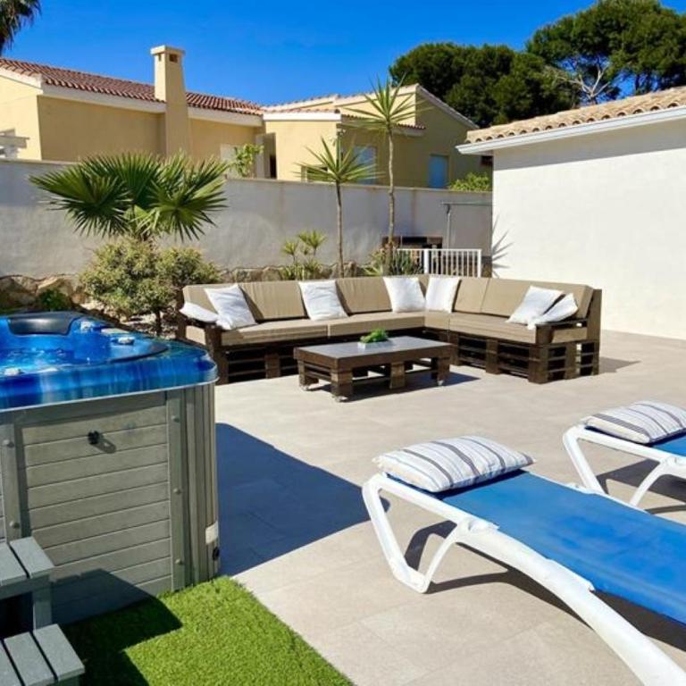Villa Luxueuse HIVA OA à 3 min à pied de la plage - Villa - 17