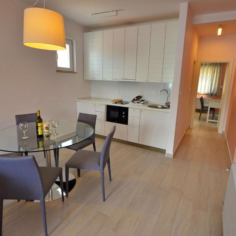 Apartments Bojana - Apartman sa Balkonom - 7