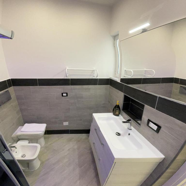 LA CASA DELLE FATE-Area Marina Protetta - Camera Deluxe (2 Adulti + 1 Bambino) - 7