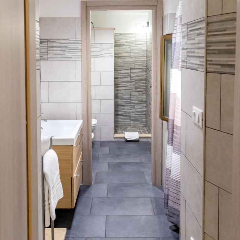 Sannio Apartment - near Metro San Giovanni by RHR - Appartamento Deluxe - 20