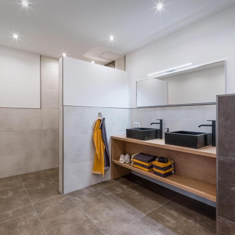 Ferienwohnung Bergliebe - Apartamento de 2 dormitorios con ducha - 12