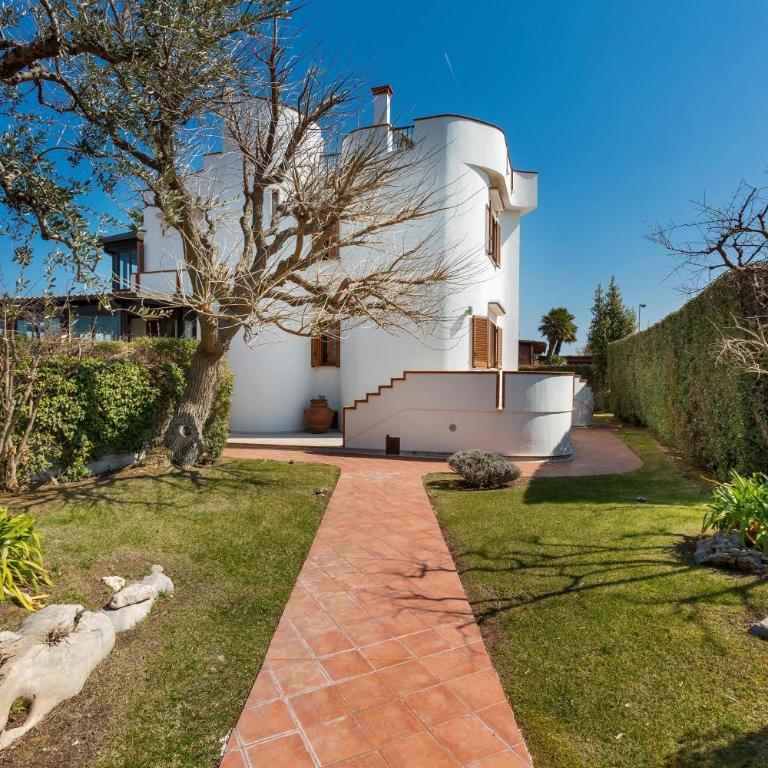 La Casa Bianca by BarbarHouse - Casa con 3 Camere da Letto - 1