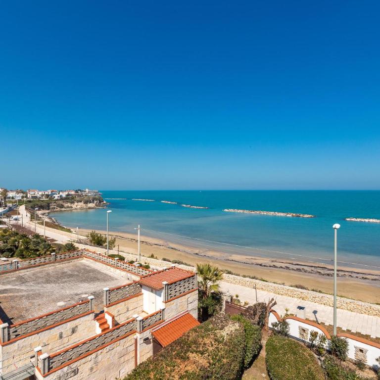 La Casa Bianca by BarbarHouse - Casa con 3 Camere da Letto - 50