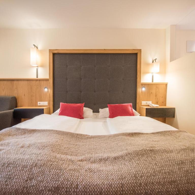 Familienhotel Huber - Habitación Doble Superior con balcón - 1