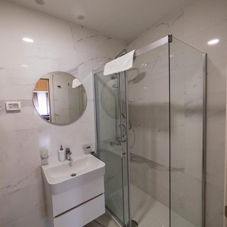 Apartments Centrale 28 - Two-Bedroom Apartment - 6