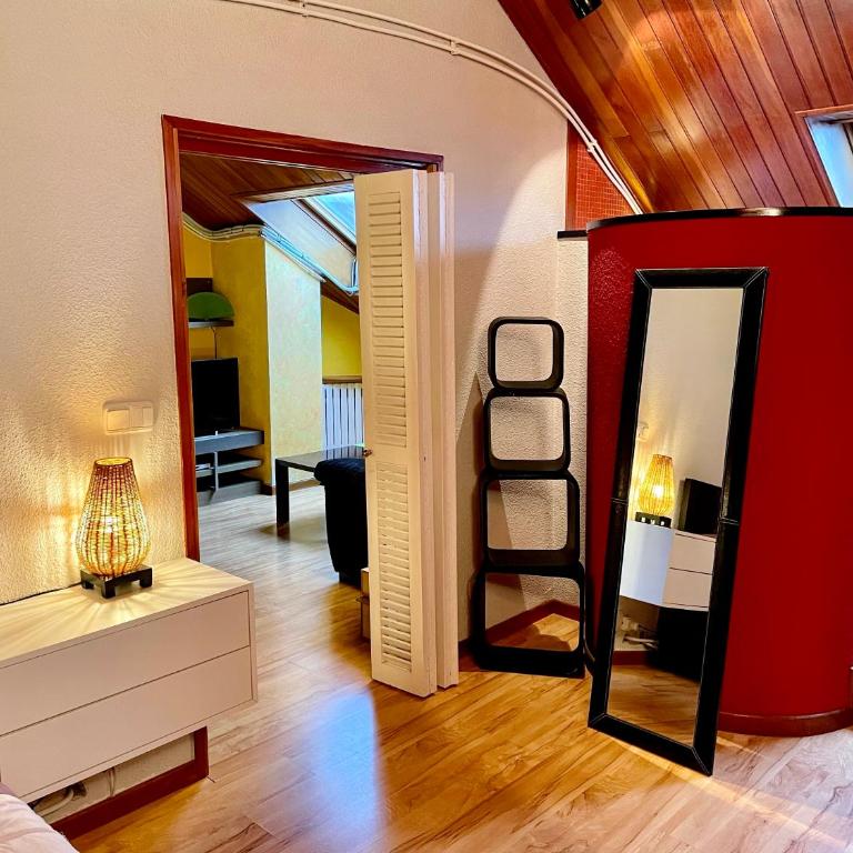 Buhardilla original - Apartamento de 2 dormitorios - 2