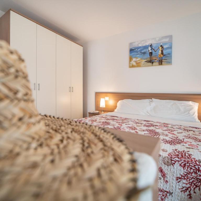 Residenza Monica - Two-Bedroom Apartment - Beach included - 7