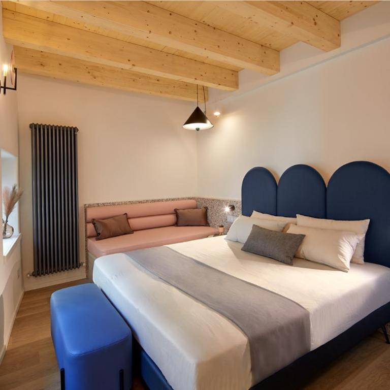 Relais Sant'Anna - Camera Matrimoniale con Letto Supplementare - 3