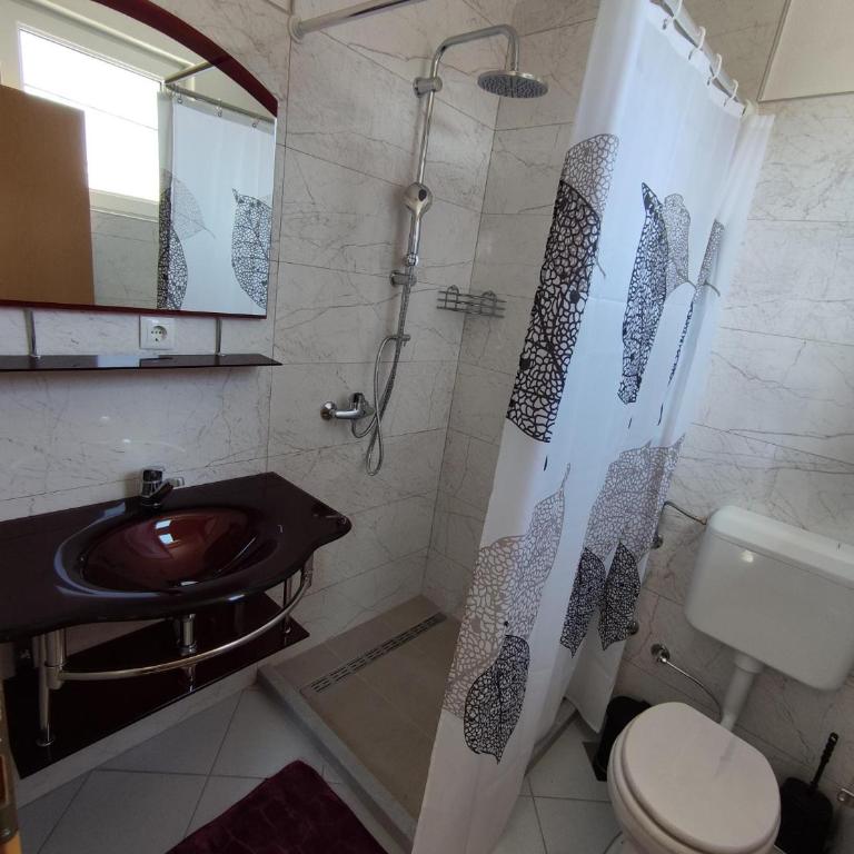 Vila Kasindol - Vila sa 3 Spavaće Sobe - 9