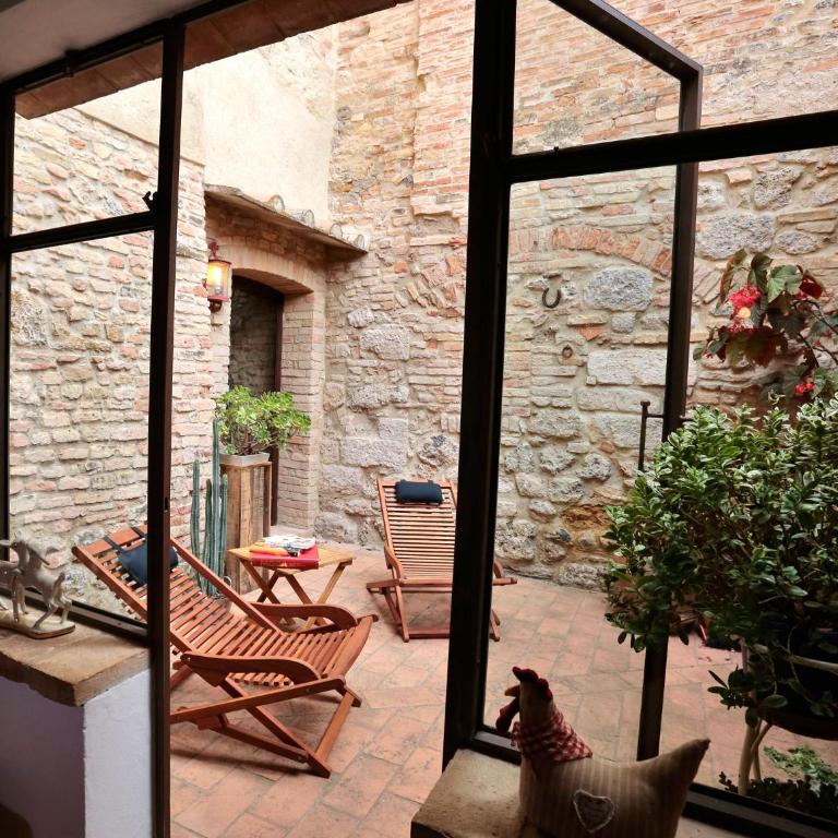 Corte dei Guelfi - One-Bedroom Apartment - 2