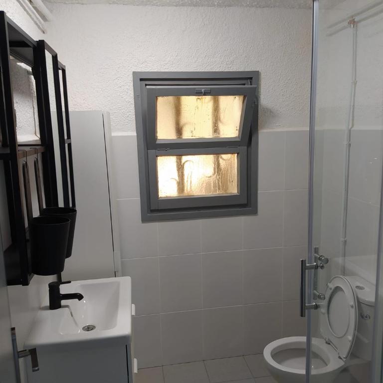Camping Cala Llevado - Casa del Mar Two-Bedroom House - 4 People - 4
