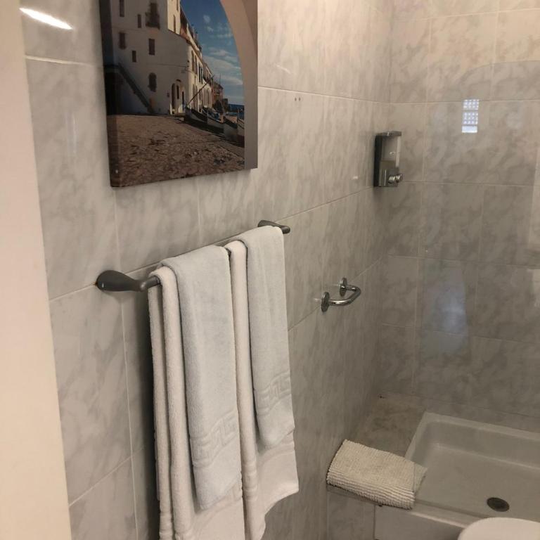 Apt con piscina en Calella de Palafrugell, parking gratuito - Apartamento de 1 dormitorio - 24