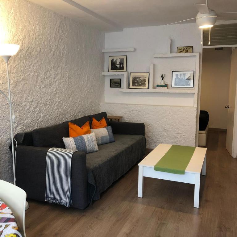 Apt con piscina en Calella de Palafrugell, parking gratuito - Apartamento de 1 dormitorio - 17