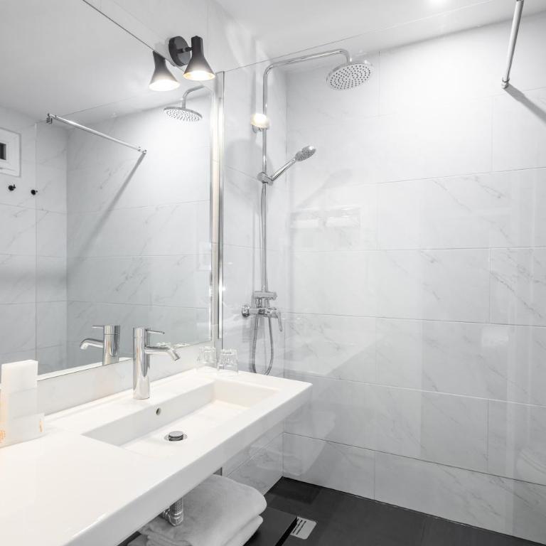 Hotel Cortezo - Double or Twin Room - 6