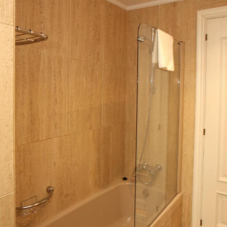 Ondarreta gran piso junto a la playa de Ondarreta - Apartamento - 15