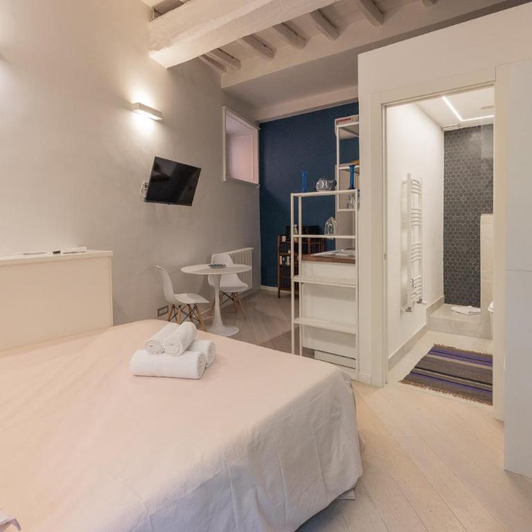 Rione Monti Studio Apt with private garden - Monolocale con Vista Giardino - 22