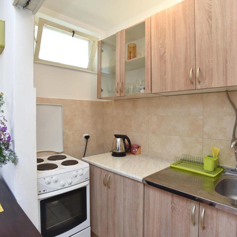 Apartment near Old Town - Apartman sa 1 Spavaćom Sobom - 8