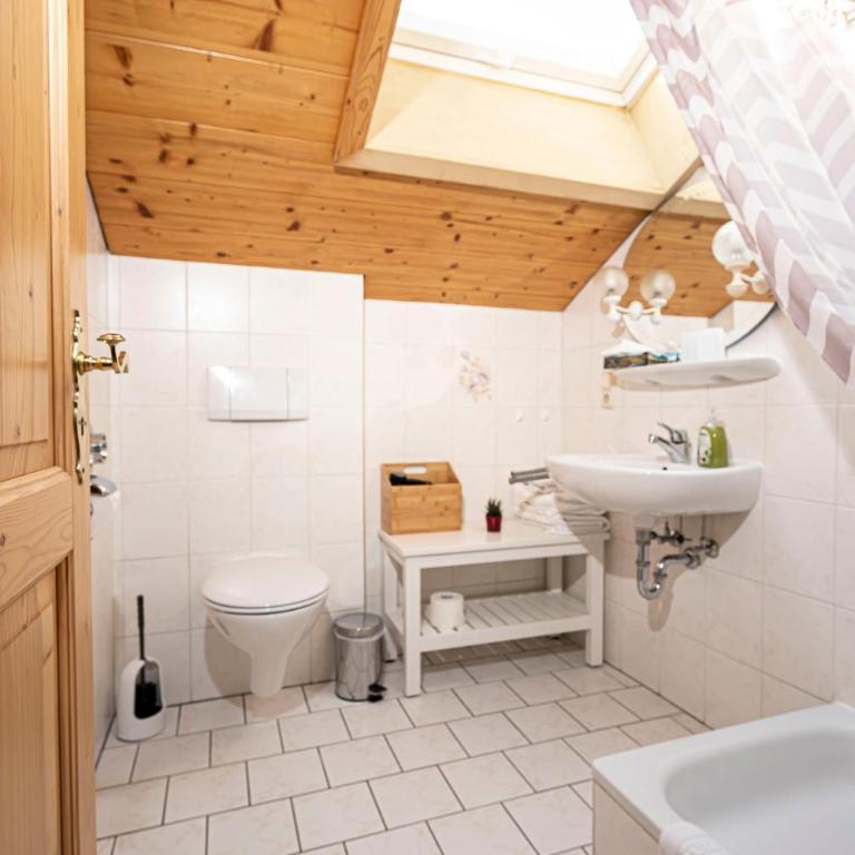 Alphirt Ferienwohnungen - Apartment 8 mit 1 Schlafzimmer - 7