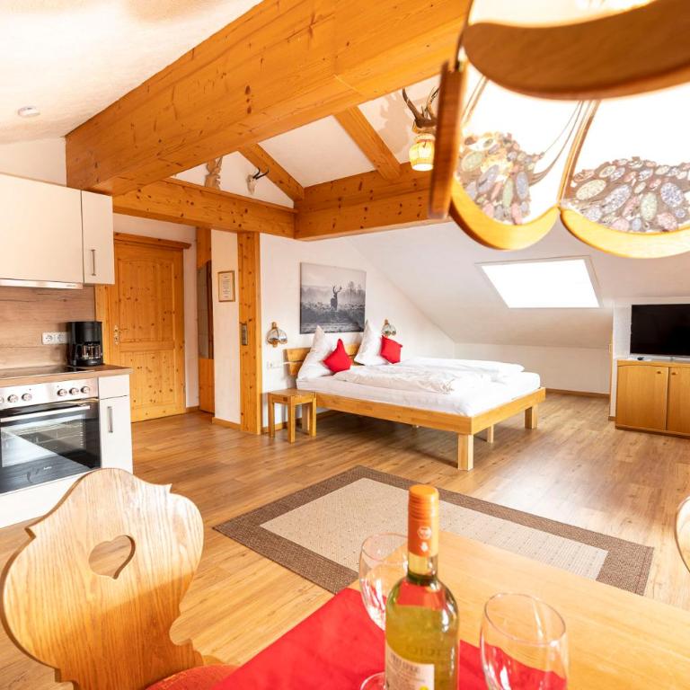 Alphirt Ferienwohnungen - Apartment 8 mit 1 Schlafzimmer - 13