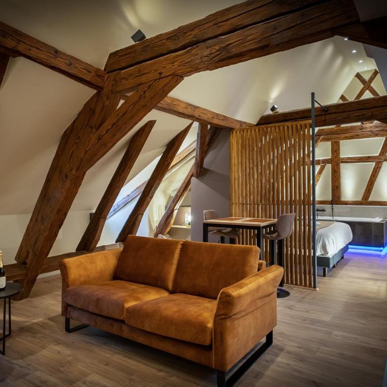 SERENITY Colmar - Gîtes de Prestige 4 et 5 étoiles - 2, 4 et 6 personnes- Centre Historique - Loft - 8