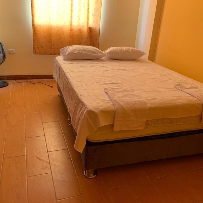 Alojamiento en Mancora - Alipio House - Double Room with Private Bathroom - 5