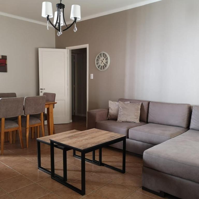 Precioso Departamento - Excelente ubicación - Apartamento de 2 dormitorios - 18