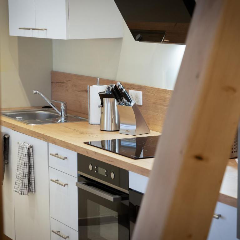 SERENITY Colmar - Gîtes de Prestige 4 et 5 étoiles - 2, 4 et 6 personnes- Centre Historique - Apartment mit 2 Schlafzimmern - 24