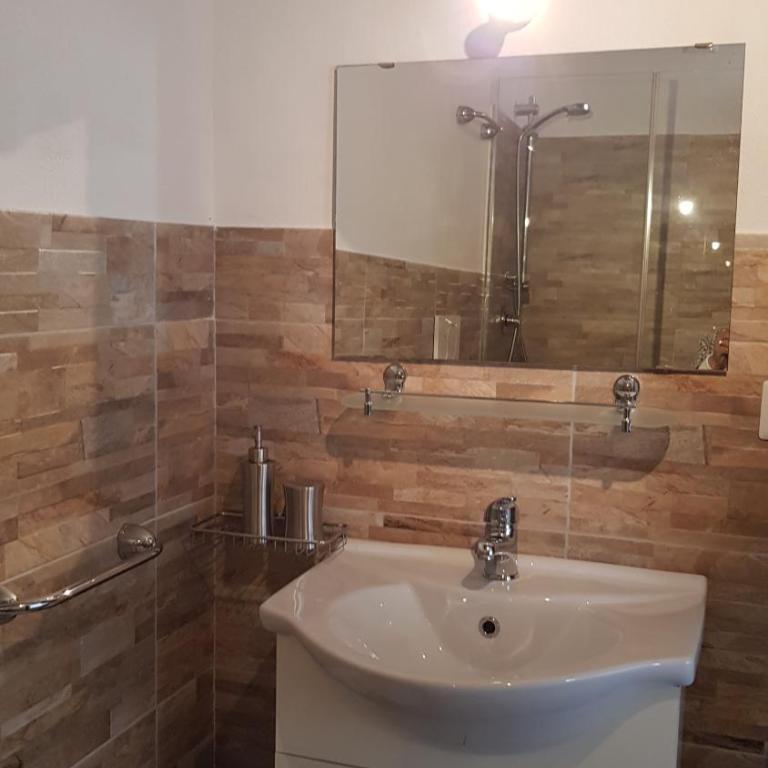 Aliga - Small Double Room - 9