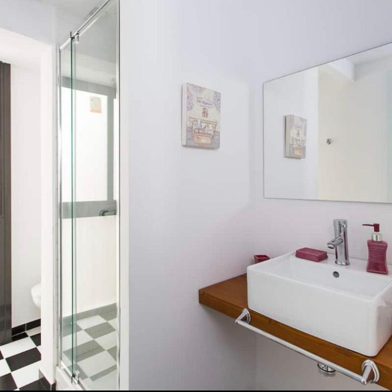 Sagrada Familia- Excelente Ubicación - One-Bedroom Apartment - 9
