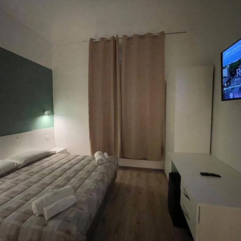 guest house cernaia - Camera Tripla Budget - 5