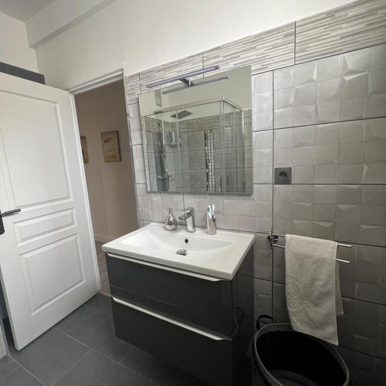 Gorgeous 2 bedrooms holiday apartement - Appartement 2 Chambres - 28