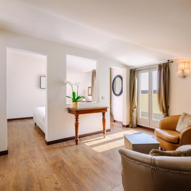 Hotel Royal Victoria, by R Collection Hotels - Junior Suite con Vista Lago e Balcone - 1