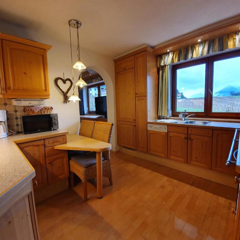 Haus Lisa - Deluxe Apartment mit 4 Schlafzimmern - 3