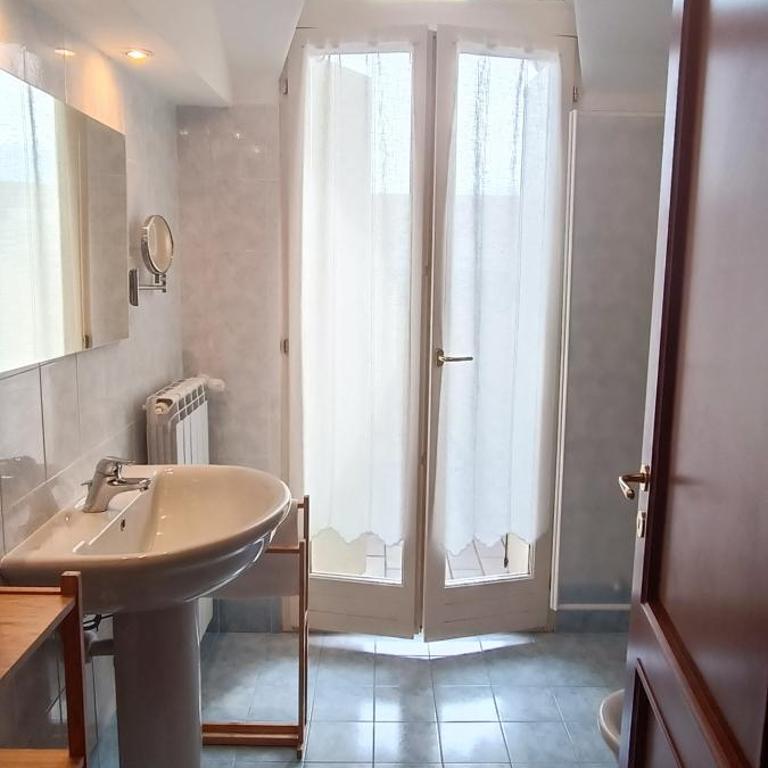 Attico VistaLago - Centro città Verbania - Appartamento con 1 Camera da Letto - 16