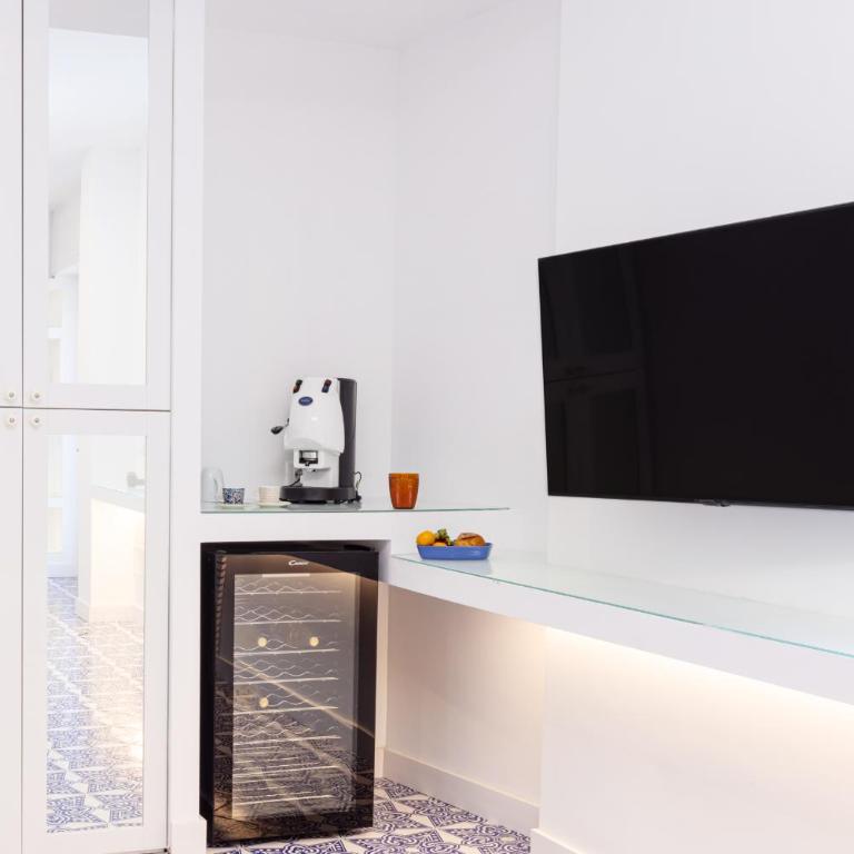 Blue Splendor Sorrento Apartment - Two-Bedroom Apartment - 30