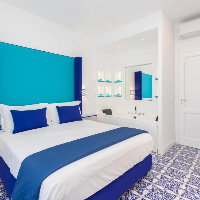 Blue Splendor Sorrento Apartment - Two-Bedroom Apartment - 1