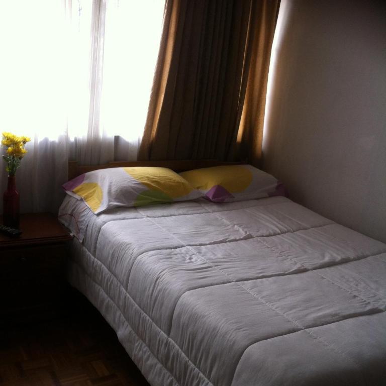 Casa Blanca Hostal Manizales - Habitación Doble Económica - 5