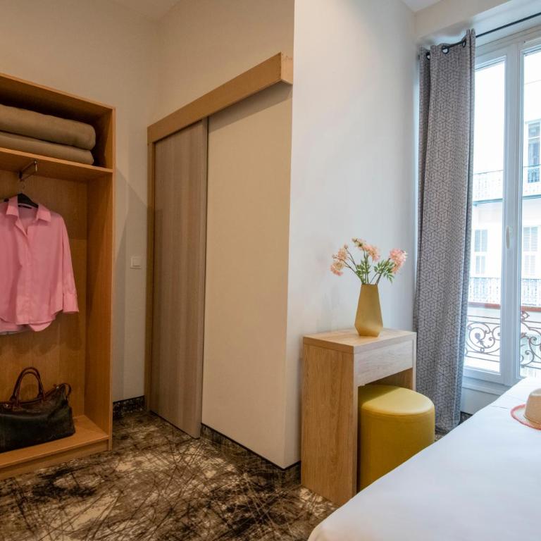 Hotel d'Ostende - Chambre Triple - 6