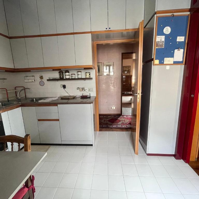 Centro storico Torino, Posto auto e ascensore, Casa di charme - Appartamento con 2 Camere da Letto - 7