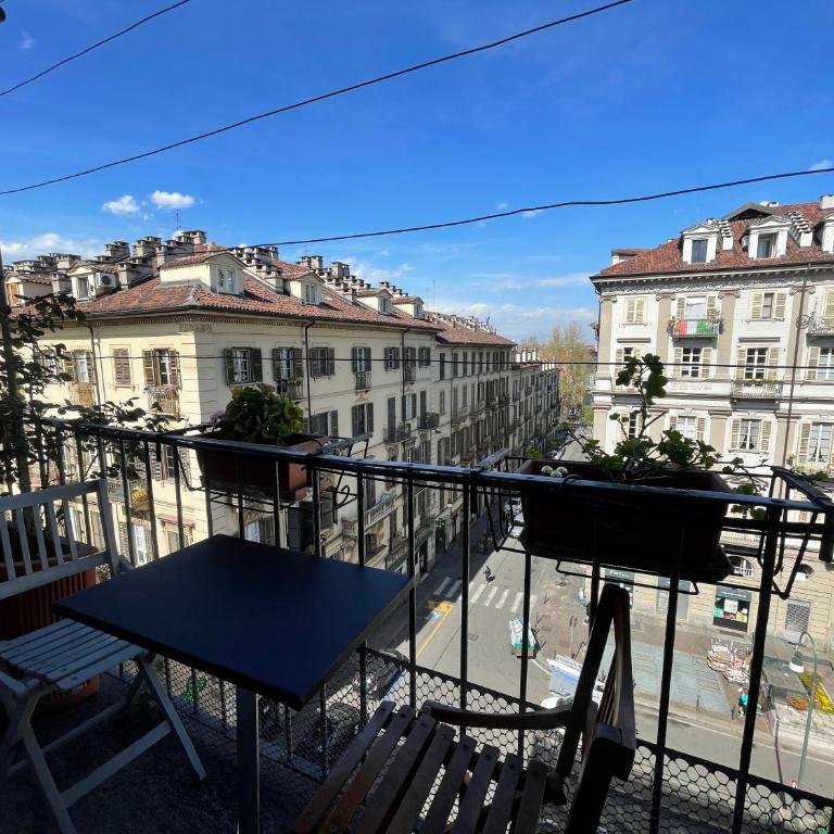 Centro storico Torino, Posto auto e ascensore, Casa di charme - Appartamento con 2 Camere da Letto - 20