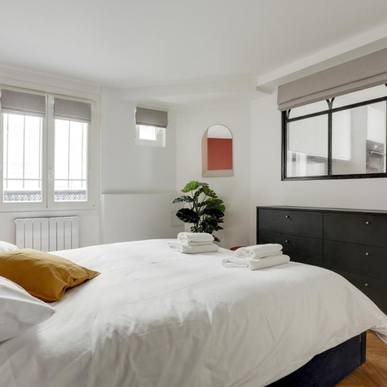 Apartments in the heart of Paris in Sentier - Appartement 3 Chambres - 9