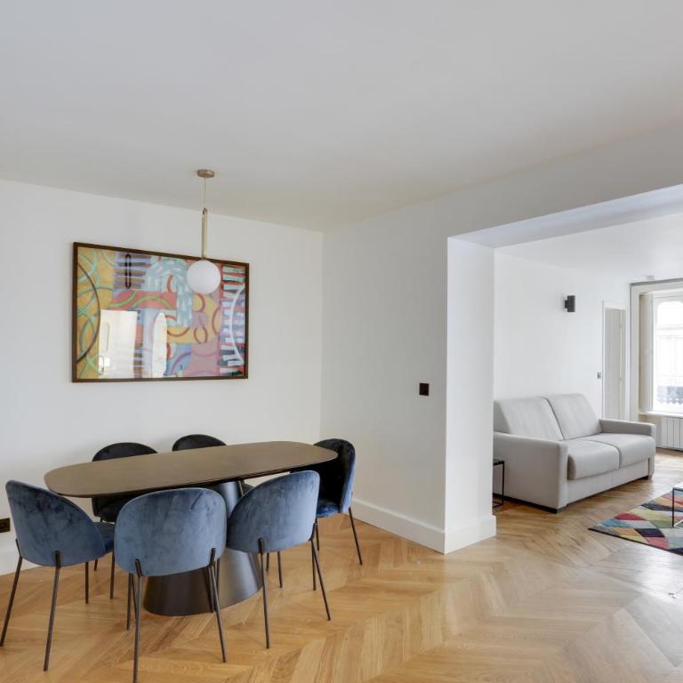 Apartments in the heart of Paris in Sentier - Appartement 3 Chambres - 7