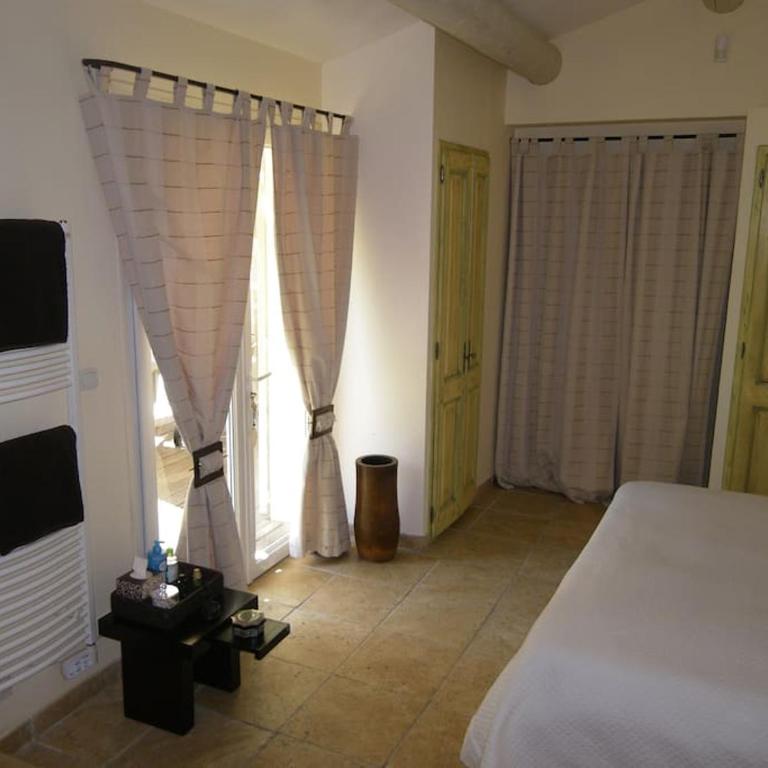 Maison de Charme au Pays de Cézanne - Villa con 3 Camere da Letto - 34