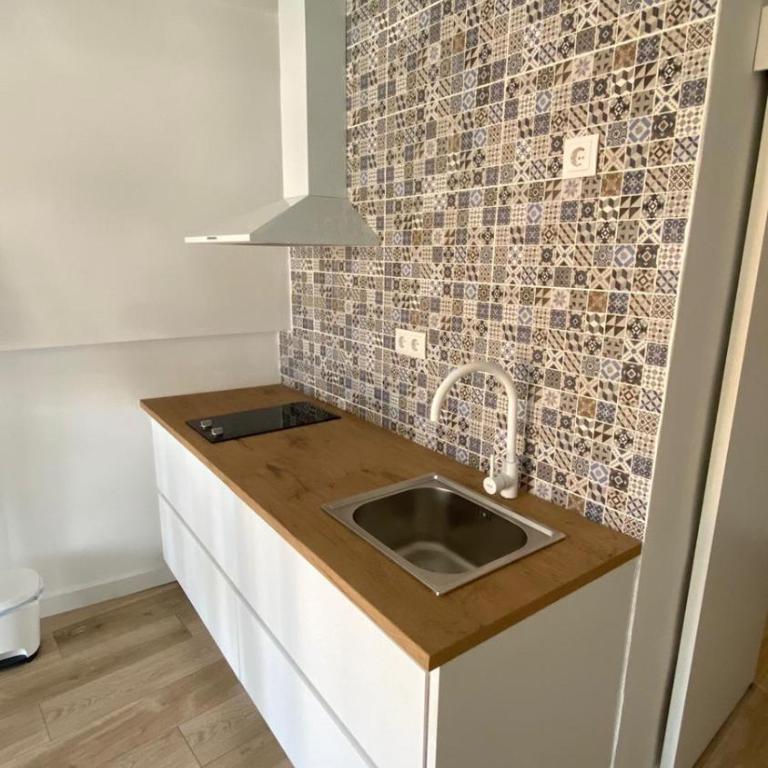 Homing La Pineda 117 - One-Bedroom Apartment - 10
