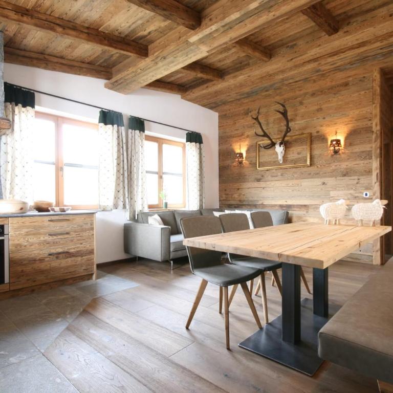 Alpengasthof Karalm - Chalet mit 3 Schlafzimmern - 2