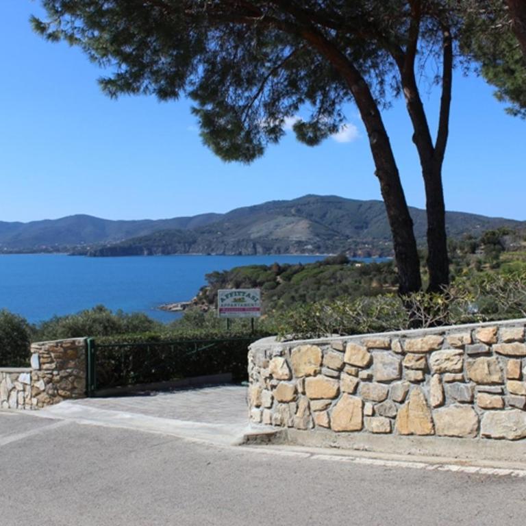 APPARTAMENTI ZUCCALE - A 200 mt dalla spiaggia - Appartamento con Vista Mare - 12