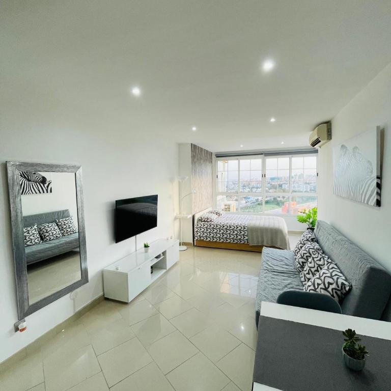 Apartamento La Torre 1337 Precioso, moderno y con piscina - Apartamento de 1 dormitorio - 3