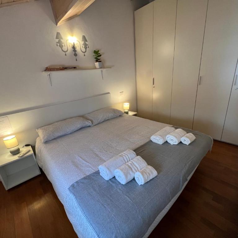 La mansarda in centro - Appartamento con 1 Camera da Letto - 14